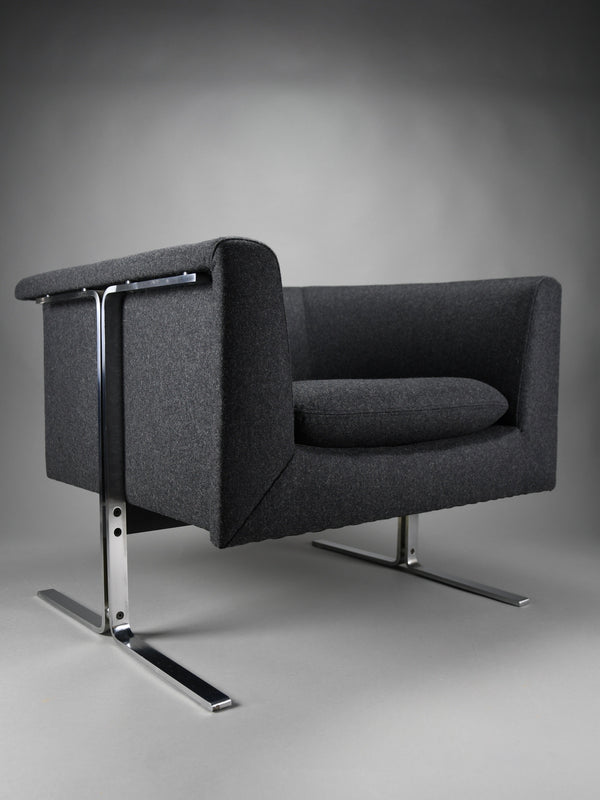 Mid-century modern lounge chair by Geoffrey Harcourt for Artifort Netherlands Early 1960s – Reupholstered in recycled