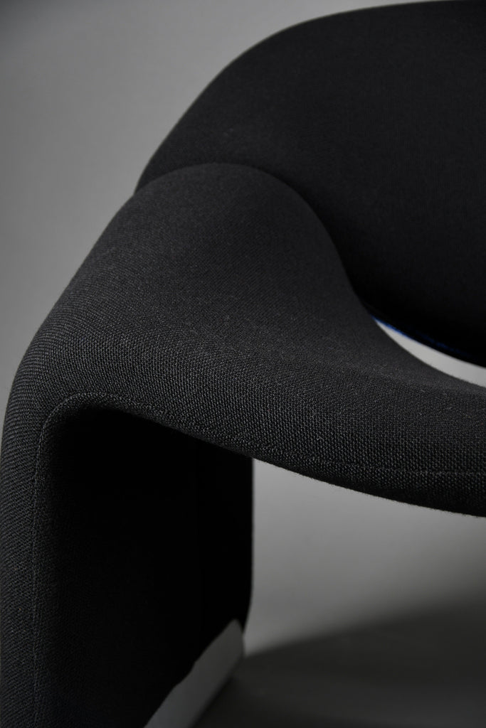 1970s F598 “Groovy” M easy chair by Pierre Paulin for Artifort the Netherlands – sculptural mid-century modern icon
