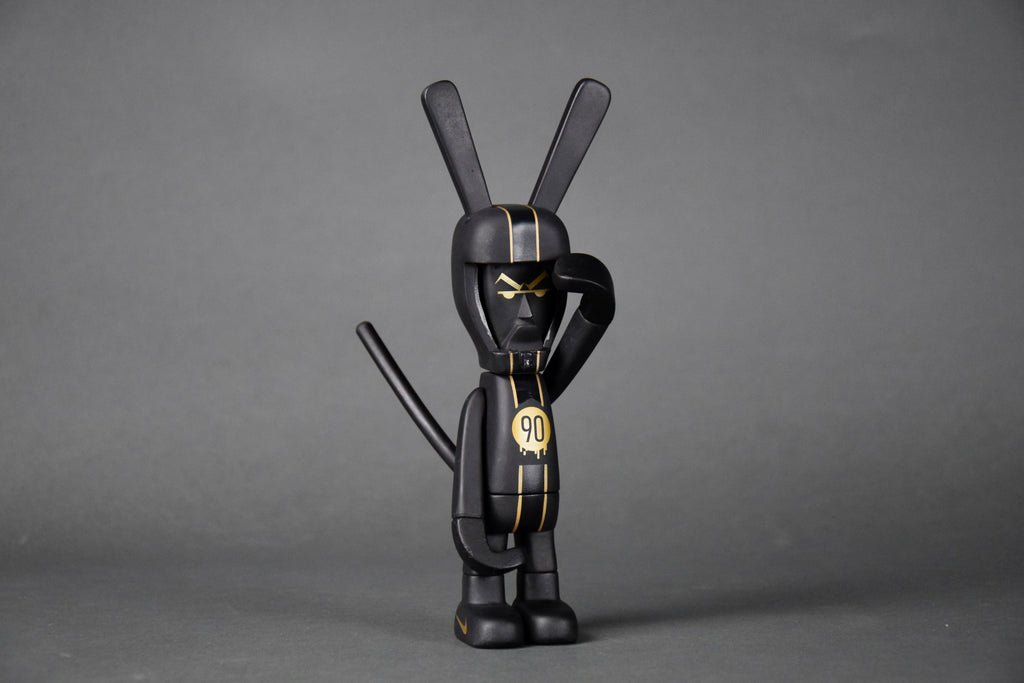 2005 Unique Blackball T90 triple signed Art Toy set by Michael Lau and Nike - Art Toys