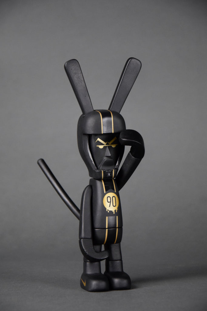 2005 Unique Blackball T90 triple signed Art Toy set by Michael Lau and Nike - Art Toys