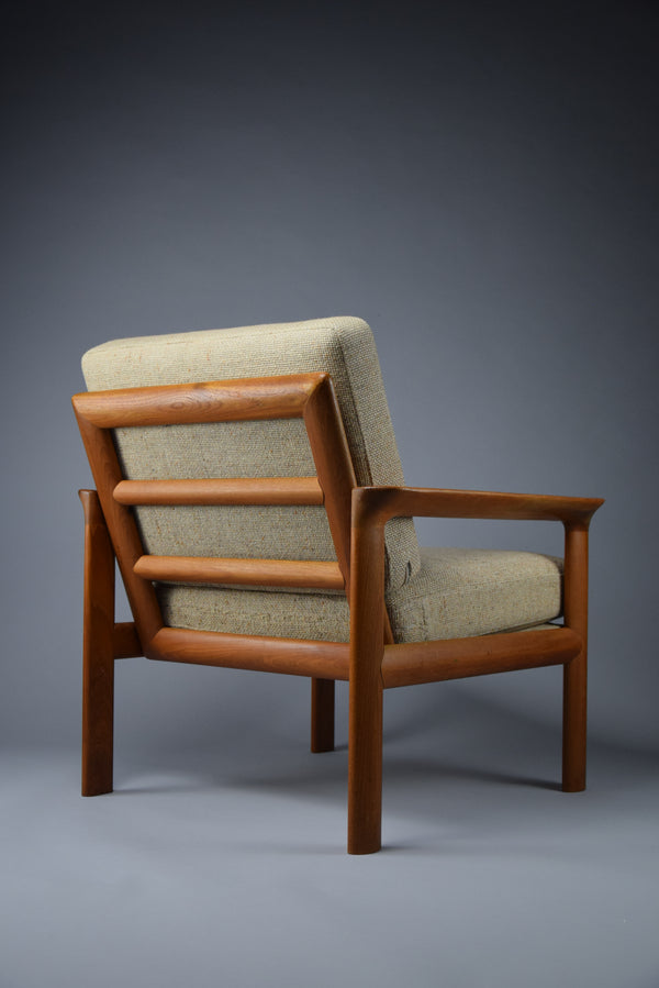 Stylish Danish Solid Brasilian Teak Mid Century Modern Lounge Chair