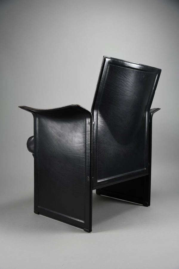 Postmodern Black Leather Korium Armchair by Tito Agnoli for Matteo Grassi, Italy, 1980s