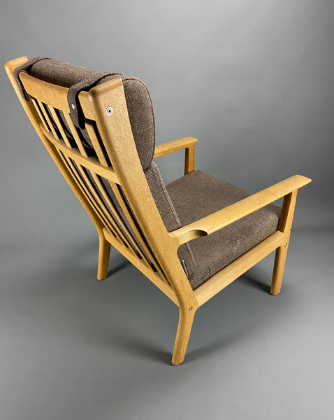 アート・デザイン・音楽 HANS J WEGNER on Design HANS J. WEGNER ON DESIGN（ハンス・J・ウェグナー オンデザイン）