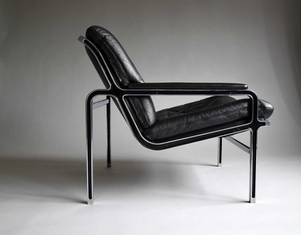 Andre Vanden Beuck Mid-Century Modern Black Leather Lounge Chair - Furniture