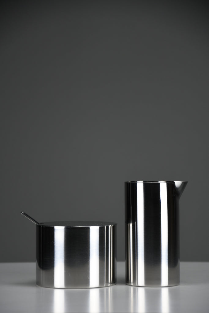 Arne Jacobsen for Stelton, Cylinda Line Creamer & Sugar Bowl 1960s - Decor