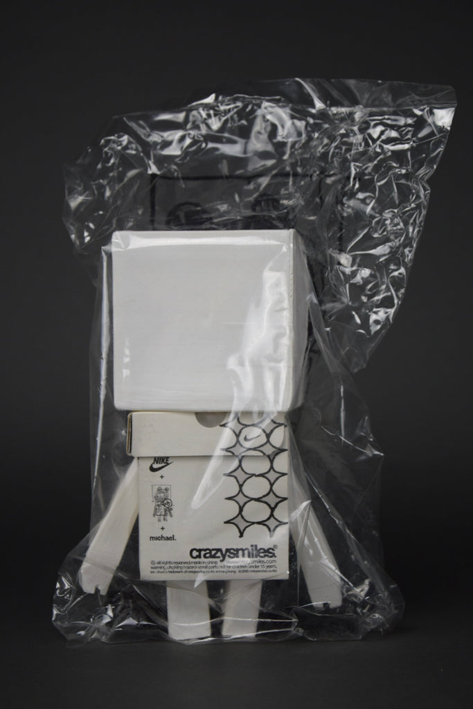 Art Toy S.F.B.B. by Michael Lau icw Nike - Art Toys