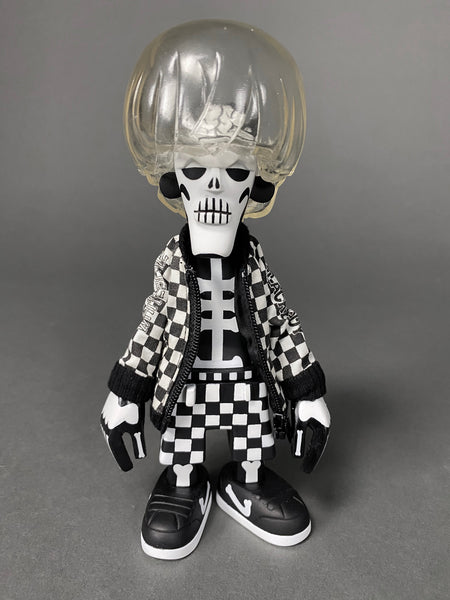 Black body white bone 2006 Designer Toy by Michael lau - Art Toys