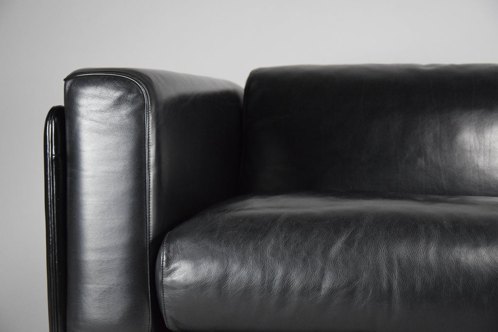 Black Lounge Chair by Tito Agnoli for Poltrona Frau - Furniture