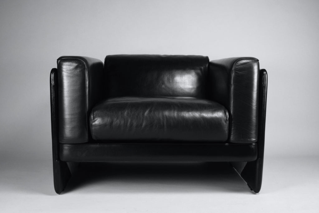 Black Lounge Chair by Tito Agnoli for Poltrona Frau - Furniture