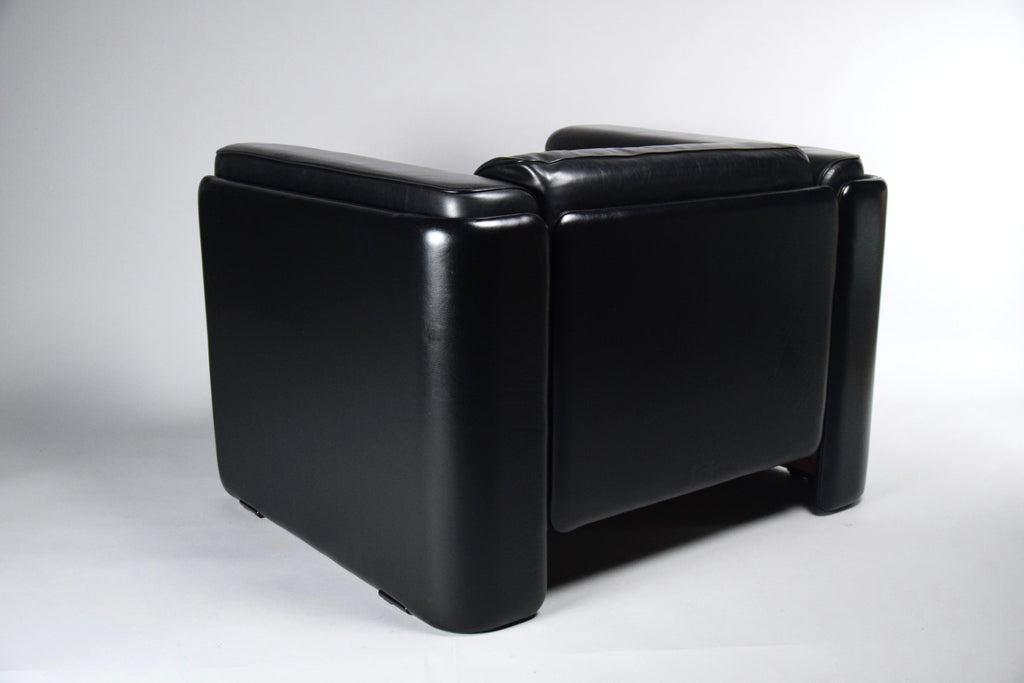 Black Lounge Chair by Tito Agnoli for Poltrona Frau - Furniture