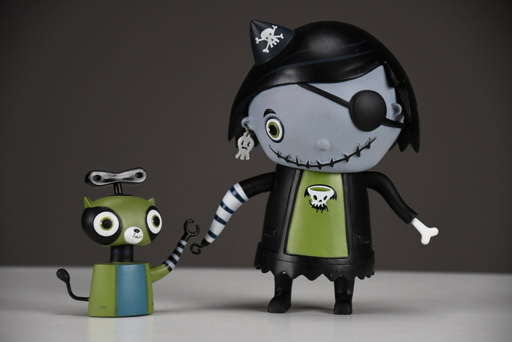 Complete 2004 first series Scarygirl Art toy by Nathan Jurevicius - Art Toys