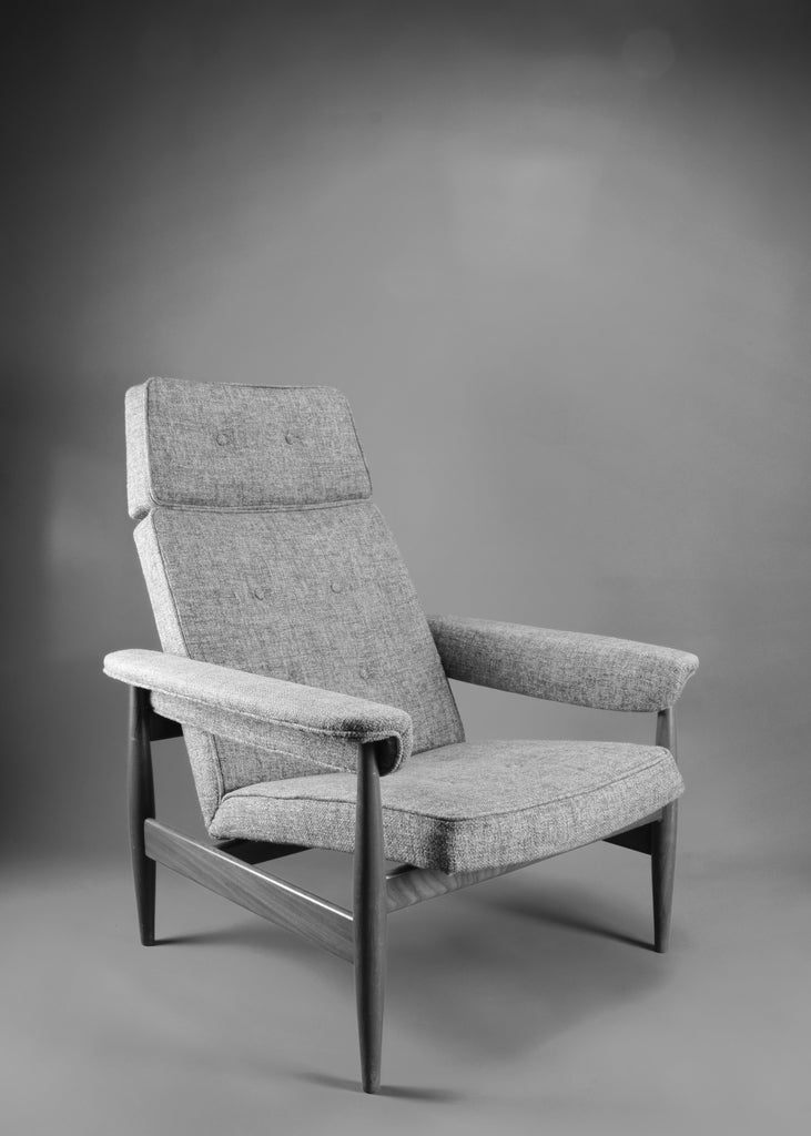 Elegant grey mid century modern lounge chair - Furniture