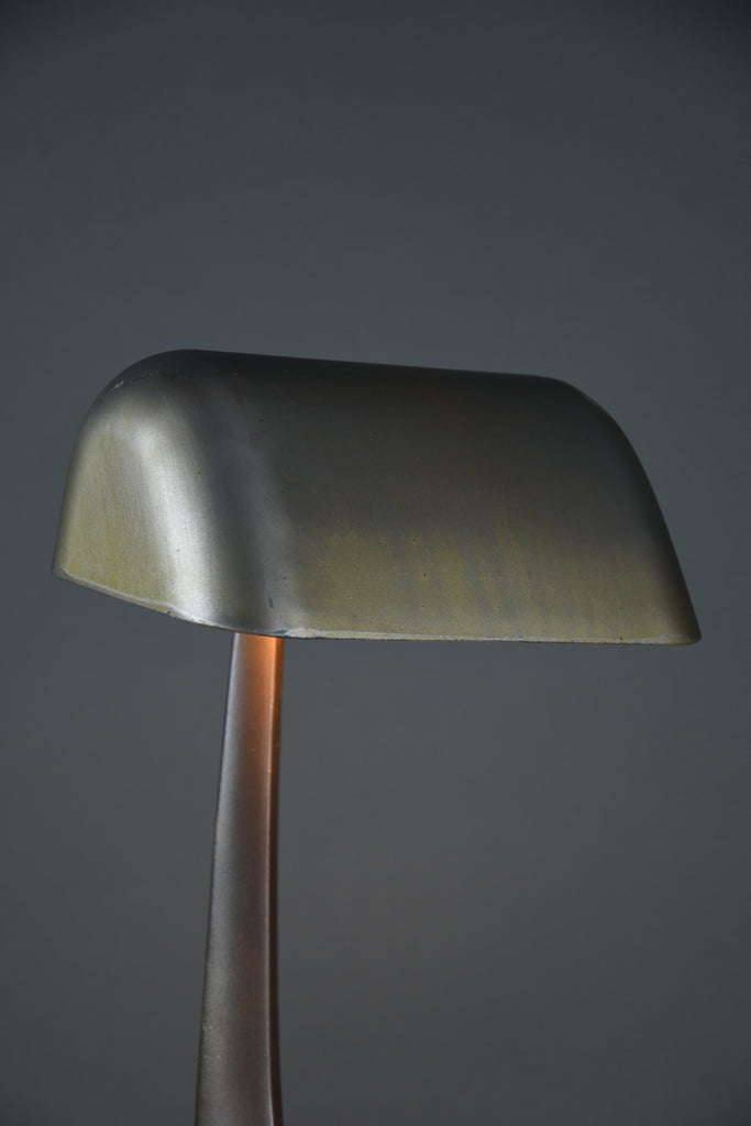 Erpé Model 52 Art Deco “Aviator” desk lamp with integrated pen tray & ashtray base, Belgium 1930s - Lighting