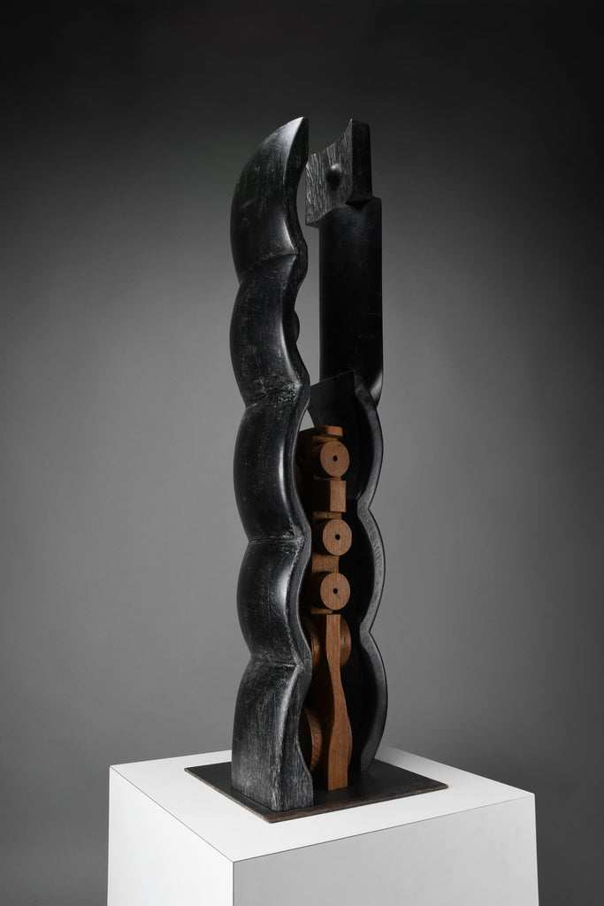 “Fratelli” (Brothers), Ebonized wood totemic sculpture by Alberto Cabiddu 1998 - Art