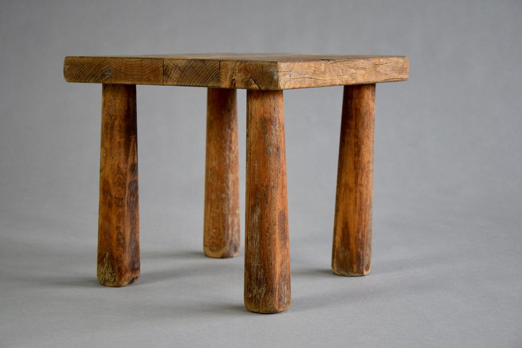 French Mid-Century Modern Pine Stool in the Style of Charlotte Perriand - Furniture