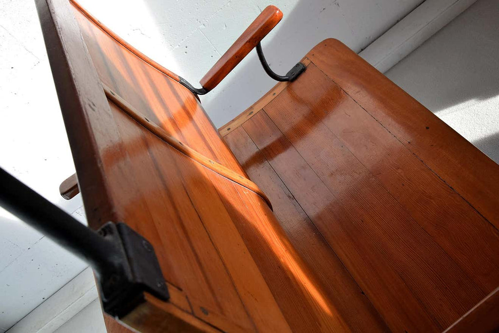 Italian 1928 Train Bench 3rd Class - Furniture