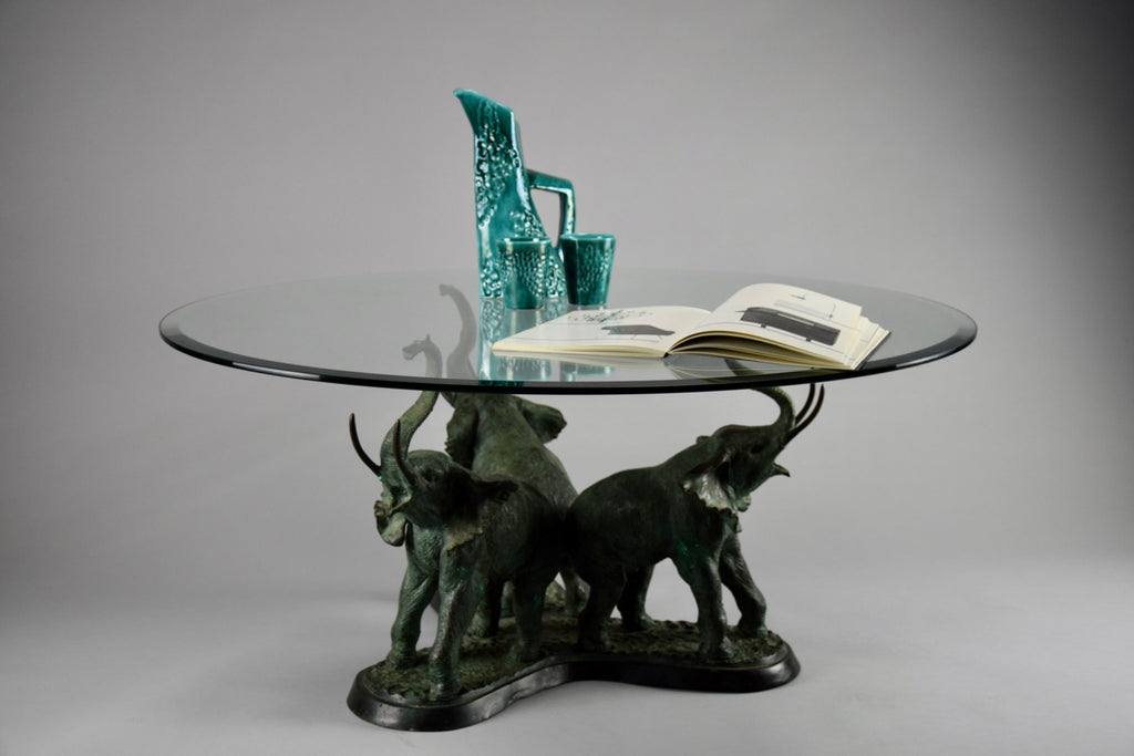 Italian hollywood regency brass elephants coffee Table with glass round top - Coffee Table