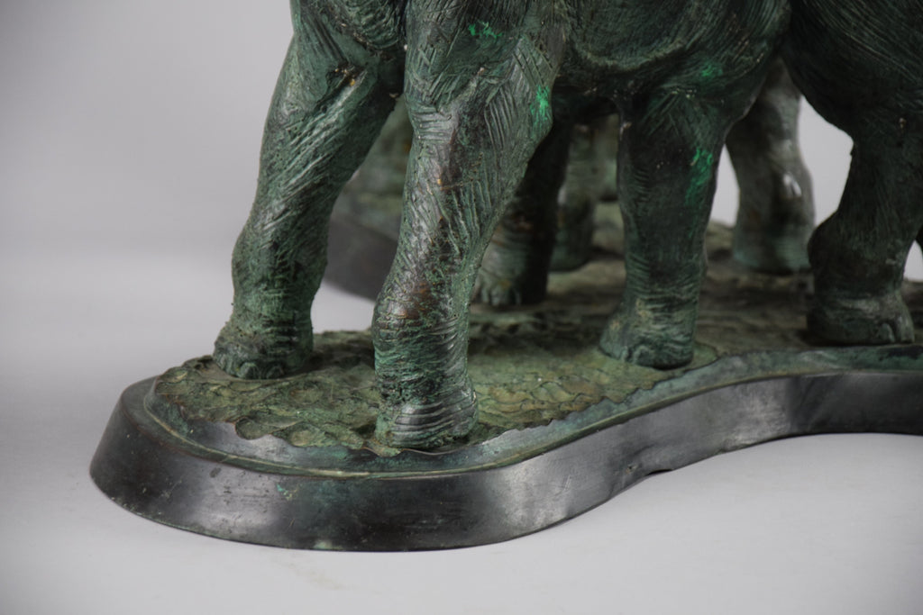 Italian hollywood regency brass elephants coffee Table with glass round top - Coffee Table
