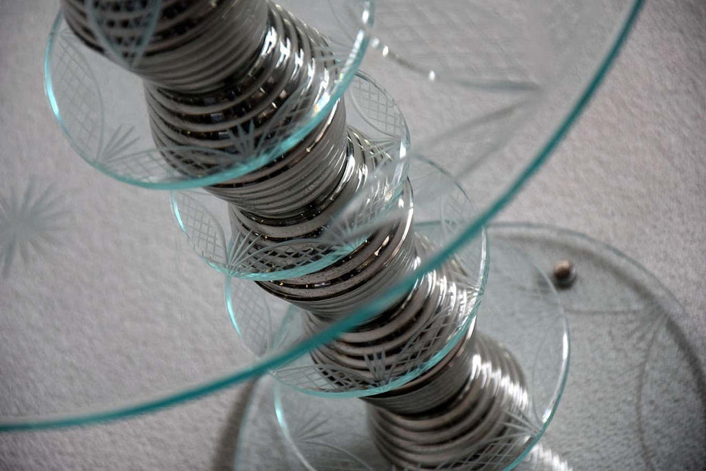 Italian Round Mid-Century Glass and Chrome Plated Brass Side Table - Furniture