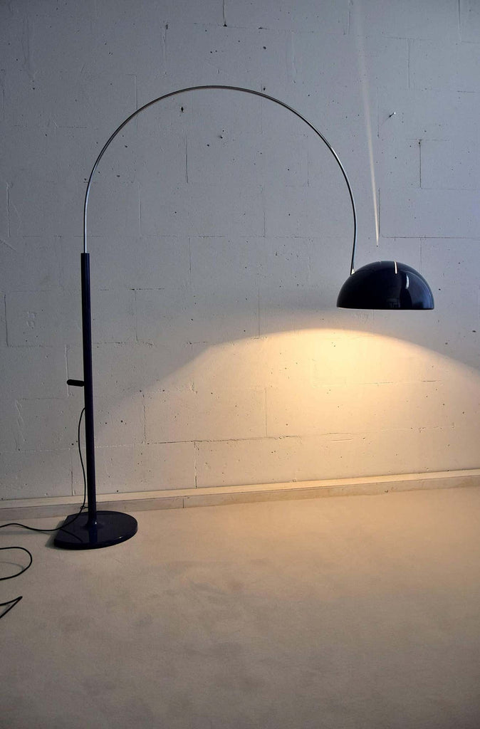 Joe Colombo mid century modern floor Lamp Coupé 3320/R by O-Luce - Lighting