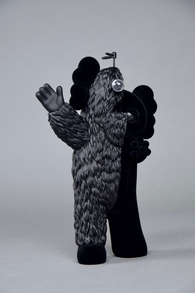 Kachamukku by KAWS - Art Toys