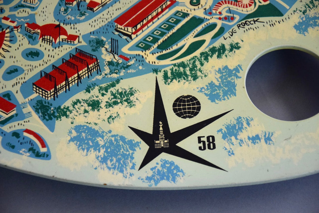 Mid Century 1958 Bruxelles World Expo Souvenir Side Table - Furniture