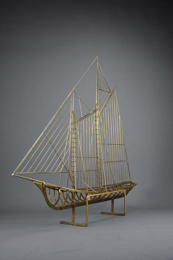 Mid century modern Curtis Jerè brass sailboat sculpture - Art