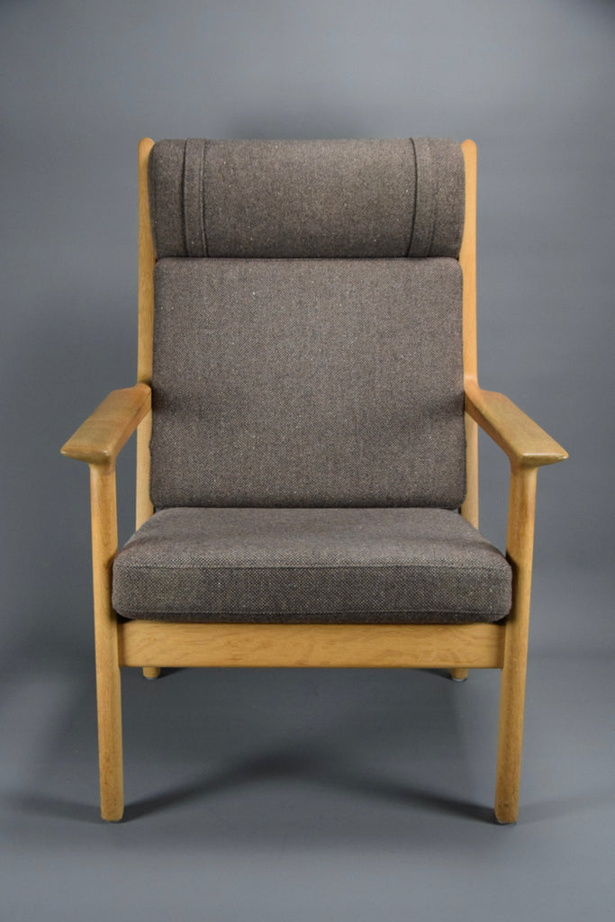 Mid century modern GE265 armchair by Hans Wegner for Getama Denmark - Furniture