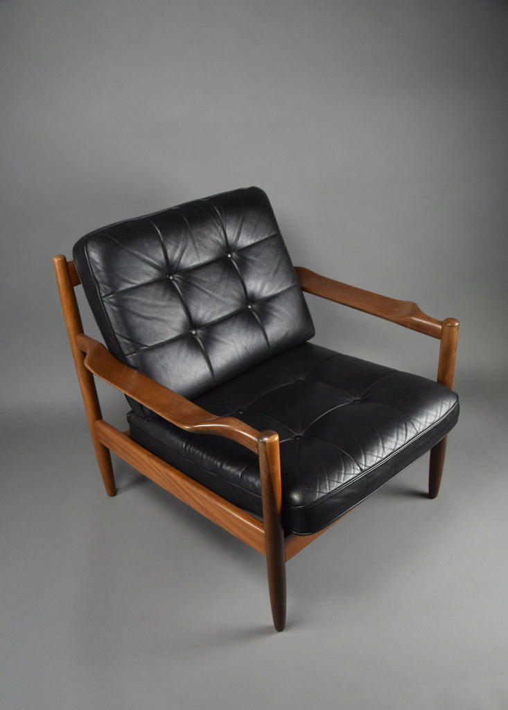 Mid century modern Scandinavian Jatoba wood and black leather armchair - Furniture