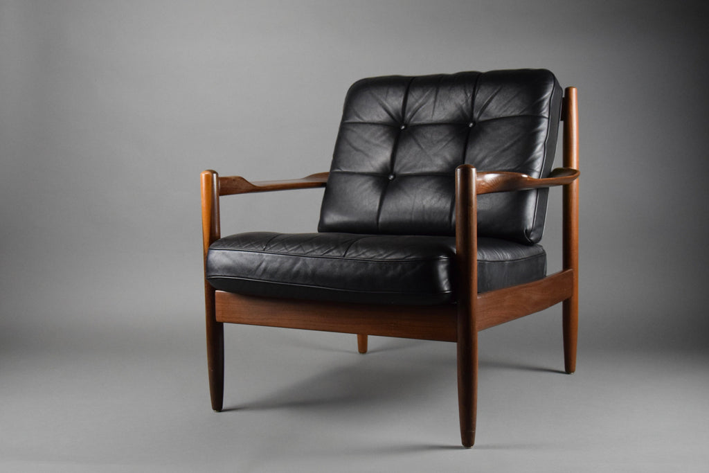 Mid century modern Scandinavian Jatoba wood and black leather armchair - Furniture