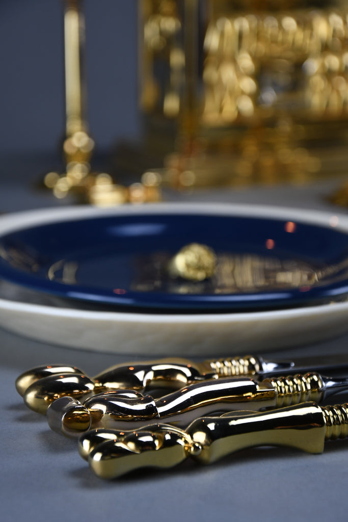 Miguel Berrocal “Il Cofanetto” (Opus 123) 1969–1975 complete 88-piece gold-plated Zamak dining set for two homage