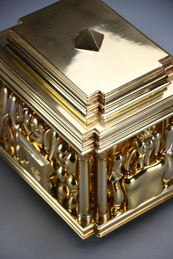 Miguel Berrocal “Il Cofanetto” (Opus 123) 1969–1975 complete 88-piece gold-plated Zamak dining set for two homage