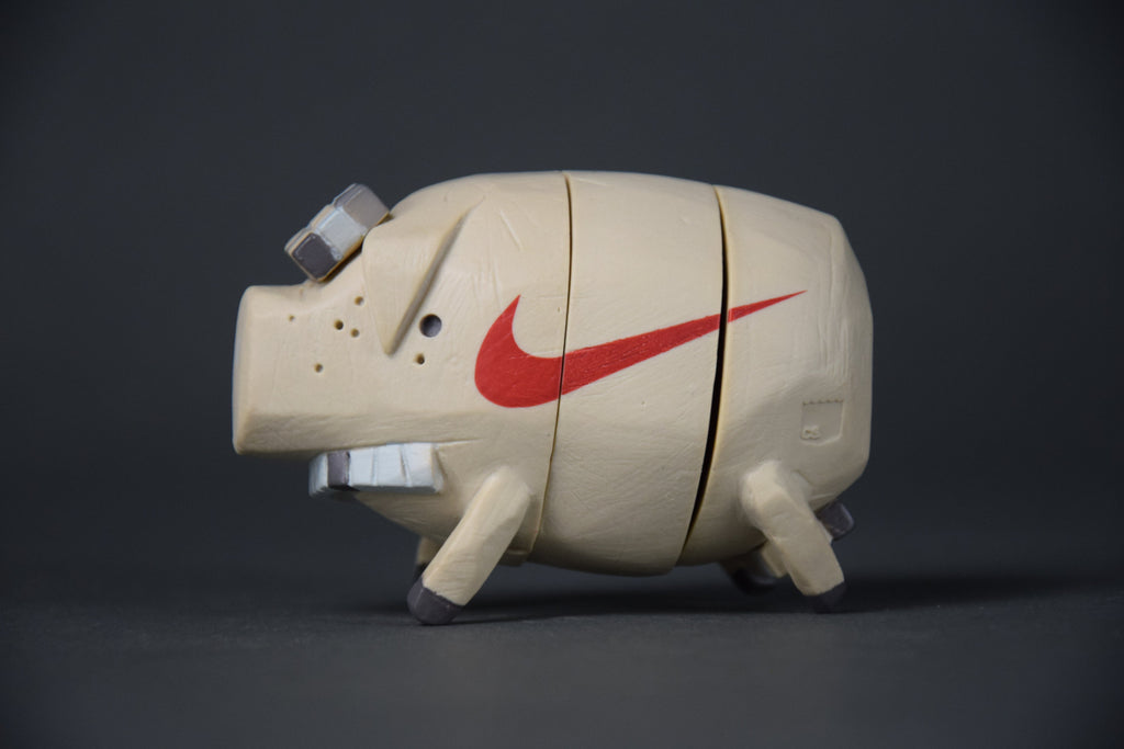 mint 2002 Art Toy The Pig by Michael Lau in collaboration with nike - Art Toys