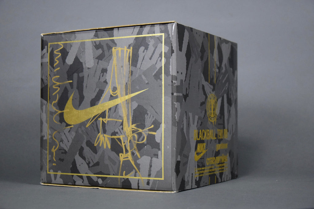 Mint Blackball T90 BB 2005 Art Toy by Michael Lau with Nike - Art Toys