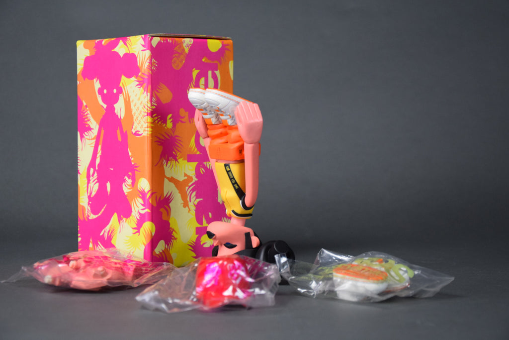 MISS London M002 MINT 2003 MAHARISHI EDITION ART TOY BY MICHAEL LAU - Art Toys
