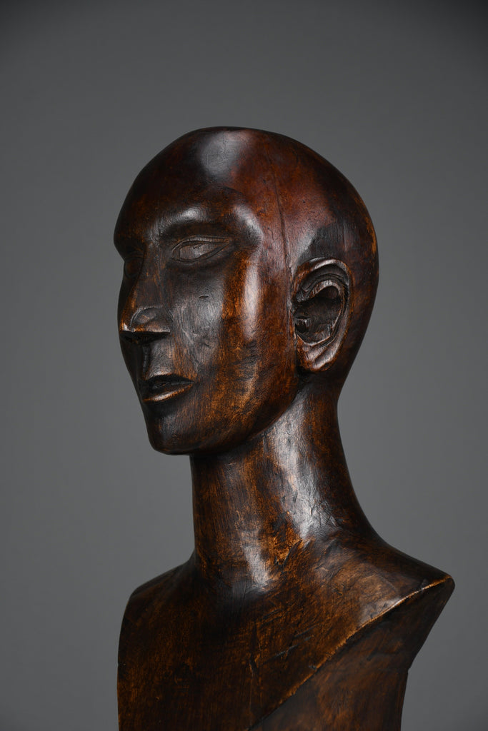 Modernist mid-century carved wooden bust - Art
