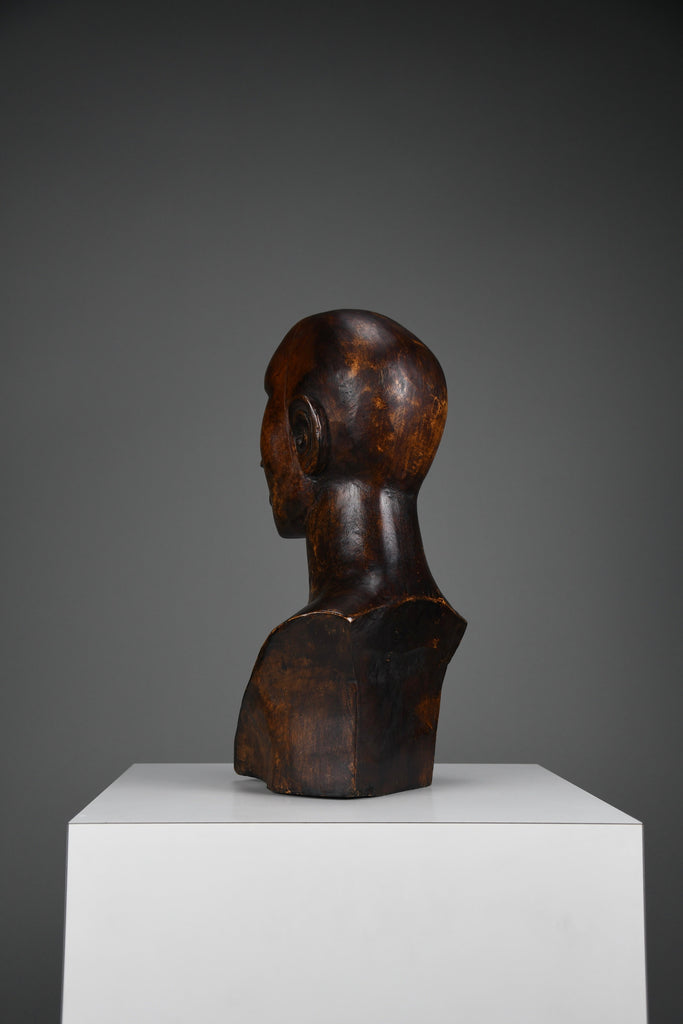 Modernist mid-century carved wooden bust - Art