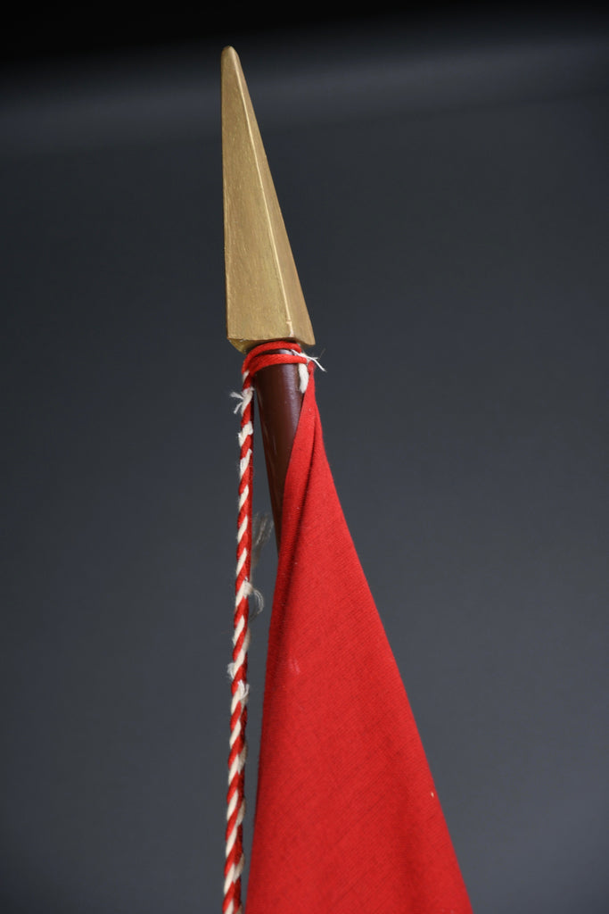 Monumental Royal Danish Guardsman with flag by Kay Bojesen, 168 cm (66.1 in) 1950s - Decor