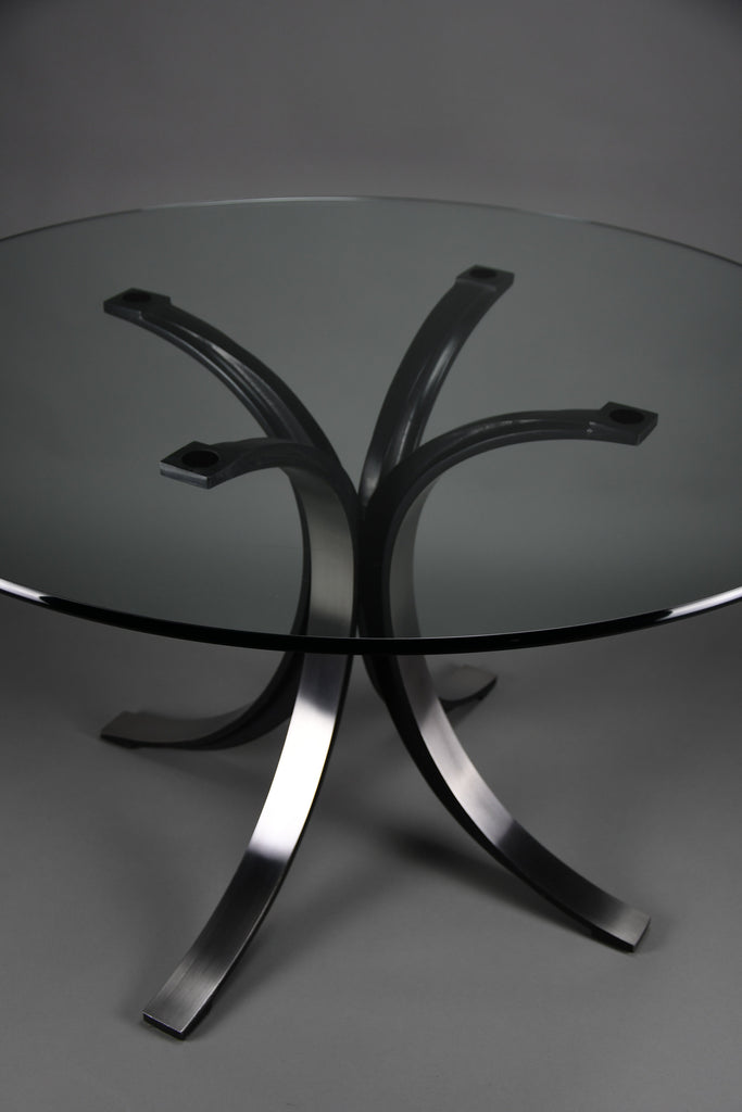 Osvaldo Borsani T69 dining table for Tecno Italy 1960s – original round fumé glass top 120 cm - Furniture
