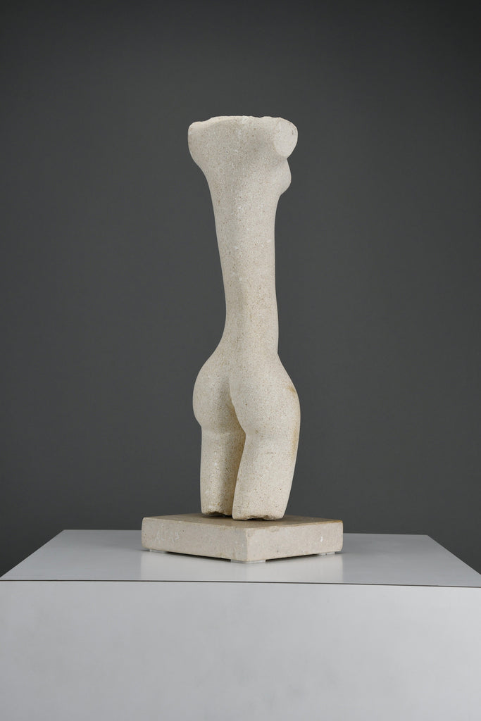 “Piccolo Idolo”, Alberto Cabiddu abstract limestone figure Italy 1996 - Art
