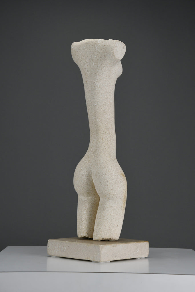 “Piccolo Idolo”, Alberto Cabiddu abstract limestone figure Italy 1996 - Art