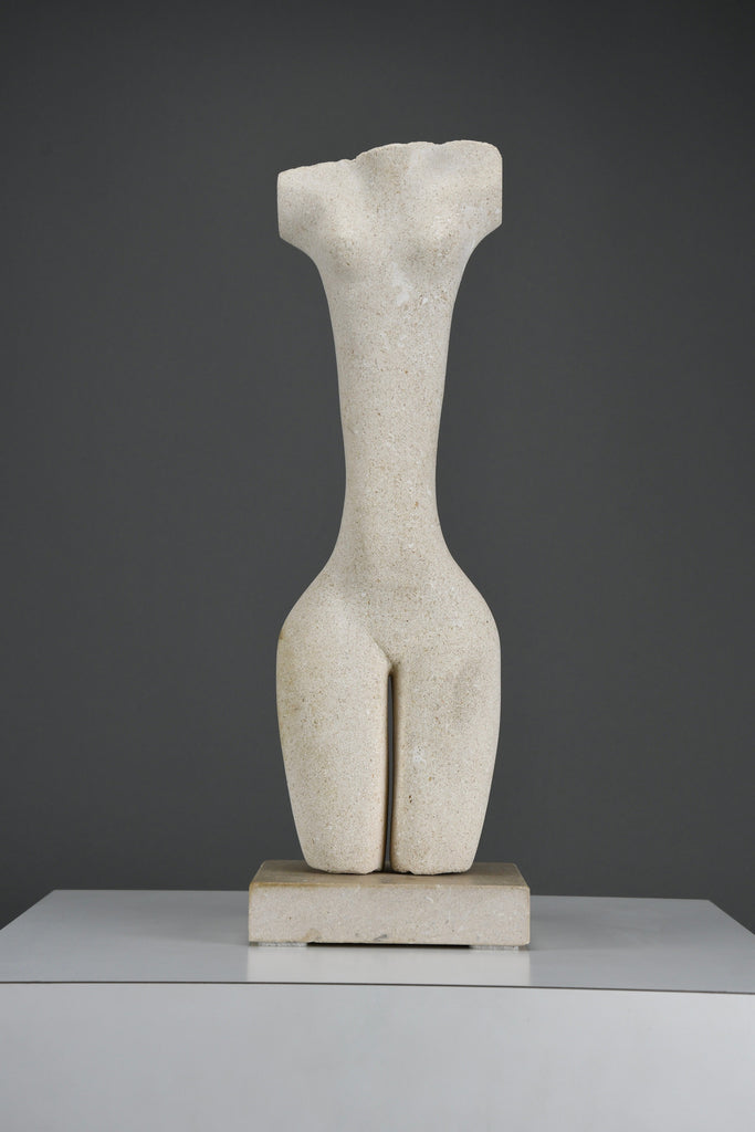 “Piccolo Idolo”, Alberto Cabiddu abstract limestone figure Italy 1996 - Art