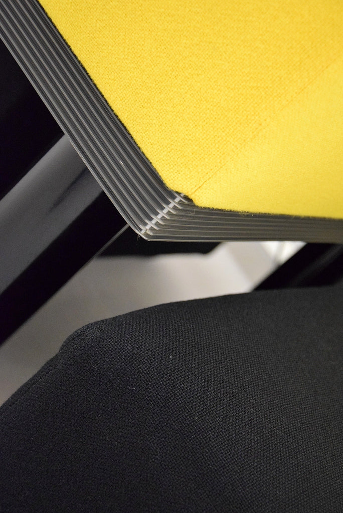 Post Modern Yellow and Black Artifort Sofa - Furniture