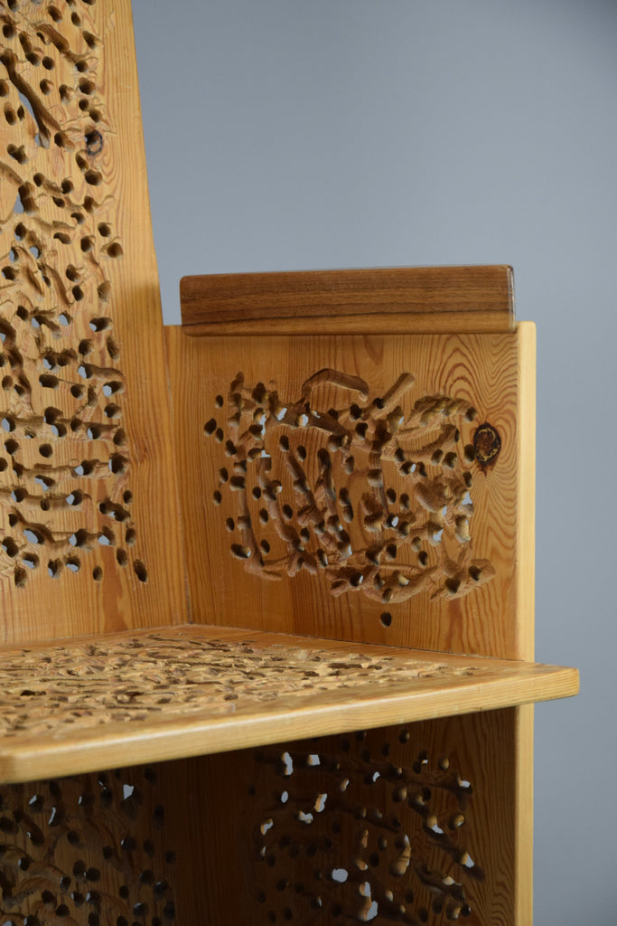 Sculptural Mid Century Modern Chair by Urano Palma - Furniture