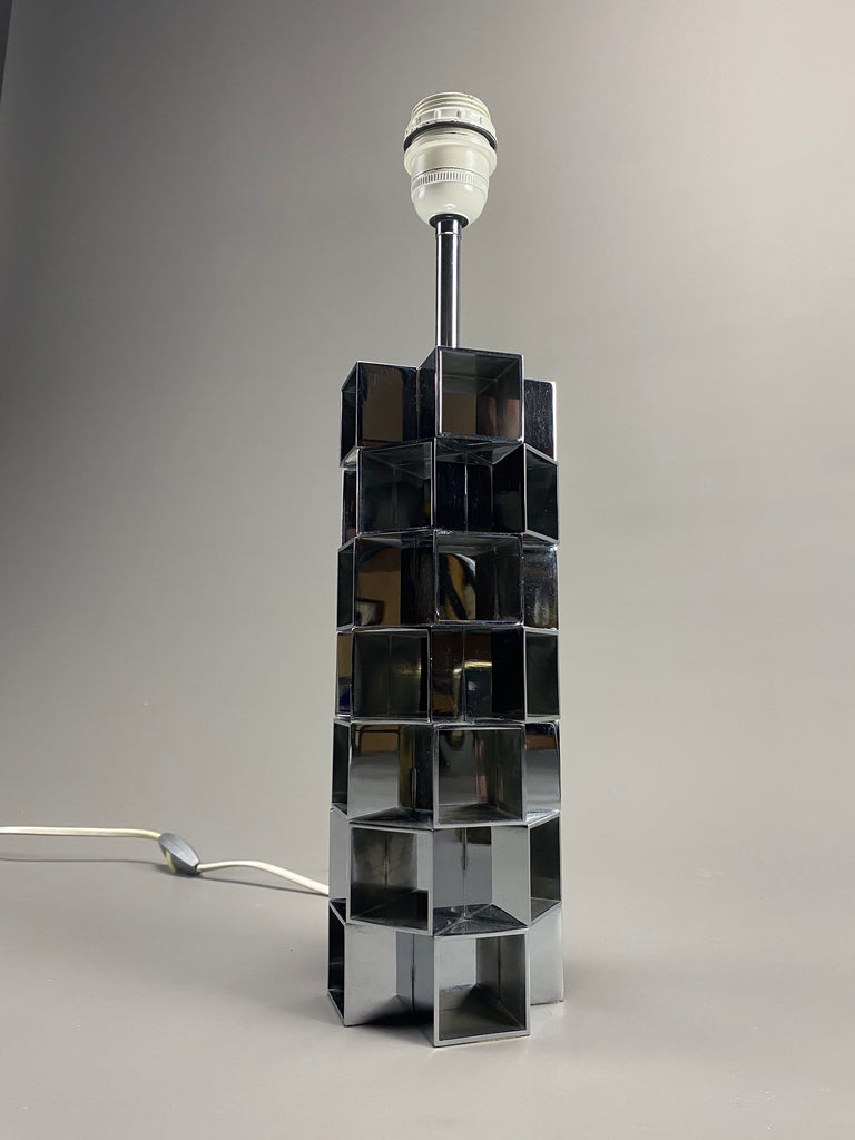 Stylish Pair of Hollywood Regency Table Lamps - Lighting