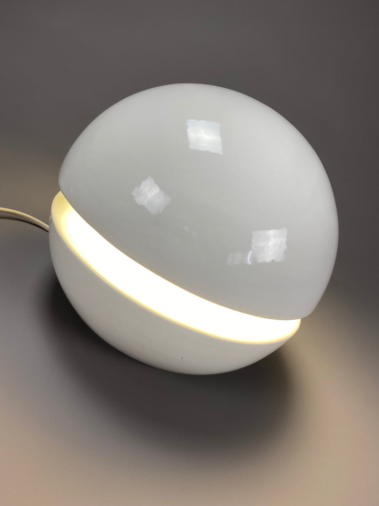 White Ceramic Mid-Century Modern Round Italian Table Lamp - Lighting