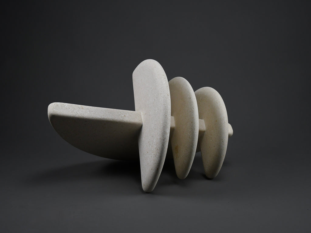 “XYZ4” by Alberto Cabiddu a harmonic dialogue in stone (1999) - Decor Sculpture