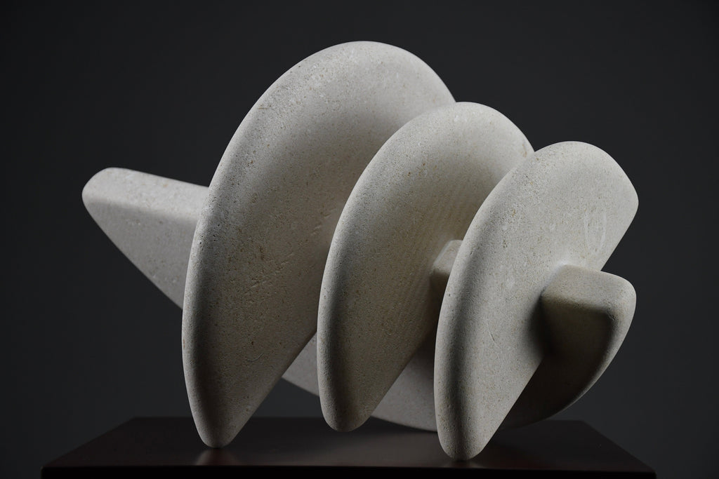 “XYZ4” by Alberto Cabiddu a harmonic dialogue in stone (1999) - Decor Sculpture