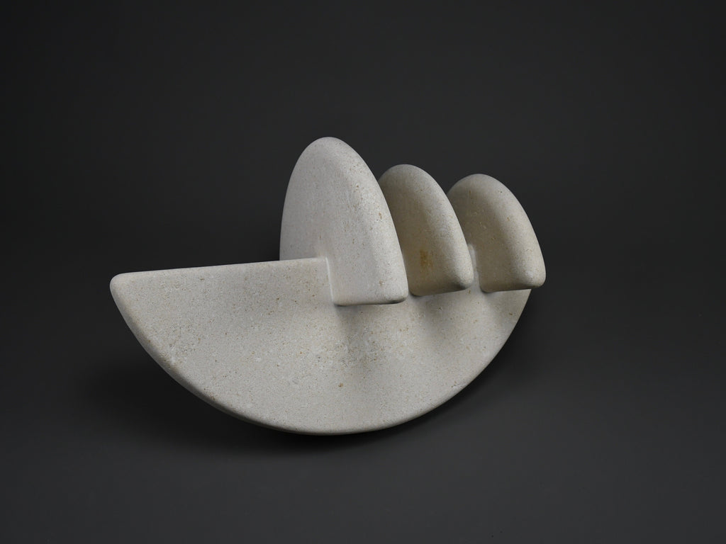 “XYZ4” by Alberto Cabiddu a harmonic dialogue in stone (1999) - Decor Sculpture