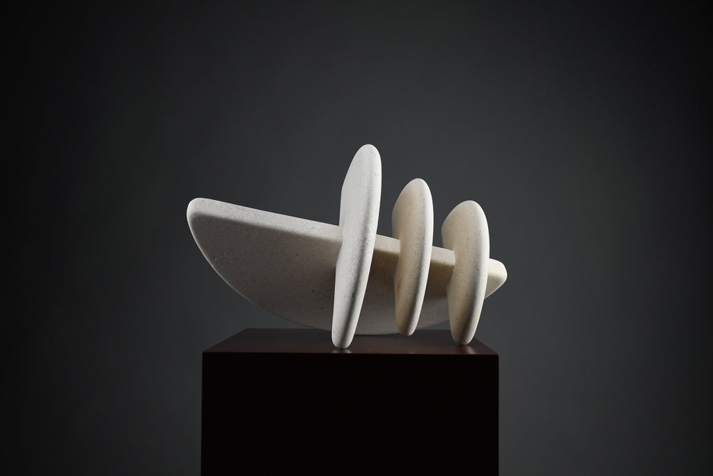 “XYZ4” by Alberto Cabiddu a harmonic dialogue in stone (1999) - Decor Sculpture